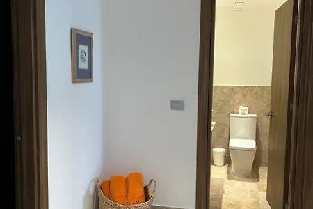 A7103 - 2Br Apartment With Beach Club Cancún 0*,  Mexiko