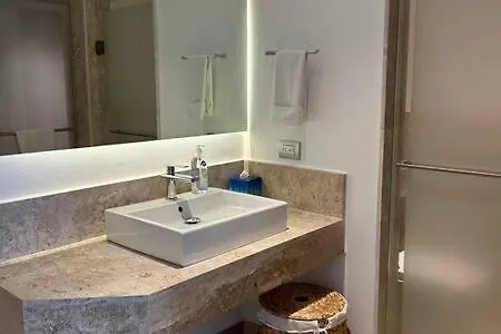 A7103 - 2Br Apartment With Beach Club Cancún