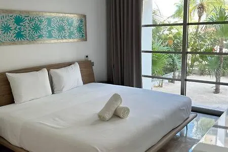 A7103 - 2Br Apartment With Beach Club Cancun Mexico