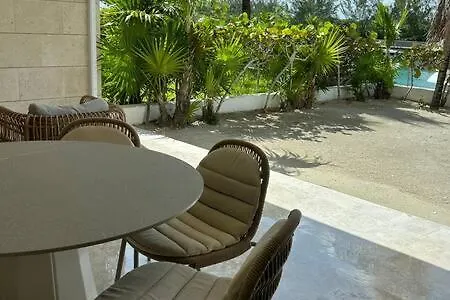 A7103 - 2Br Apartment With Beach Club Cancun 0*,
