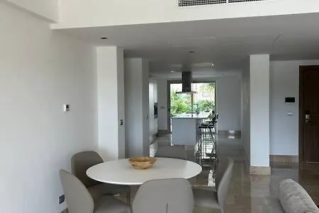 A7103 - 2Br Apartment With Beach Club Cancun Mexico